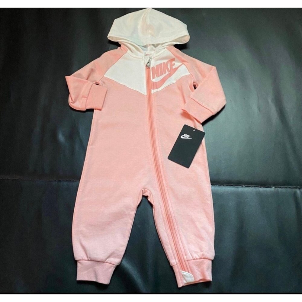 NWT Nike Hooded Romper Coverall Baby Girls Size 6M
